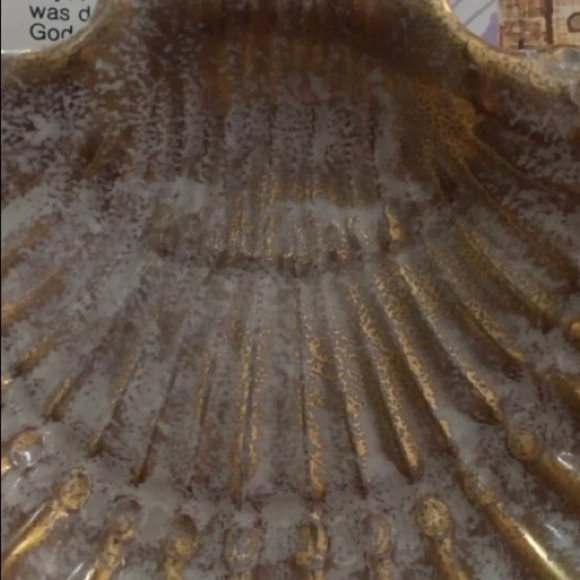 Gold Vintage Shell Candy Dish - Picture 4 of 4